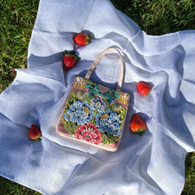 Cargar imagen en el visor de la galería, Fresa Bag