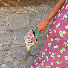 Cargar imagen en el visor de la galería, Coco Loco Bag bolso de seda hecho a mano en España
